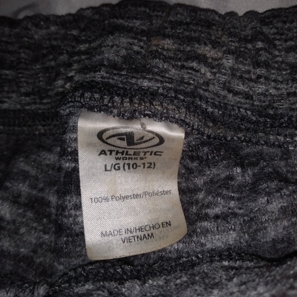 dark gray sweats size L/G (10/12) - Picture 3 of 3